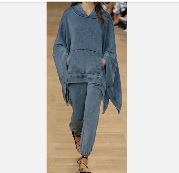SOLD.CHLOE NWOT Denim Poncho Hooded Sweatshirt - Picture 9 of 9